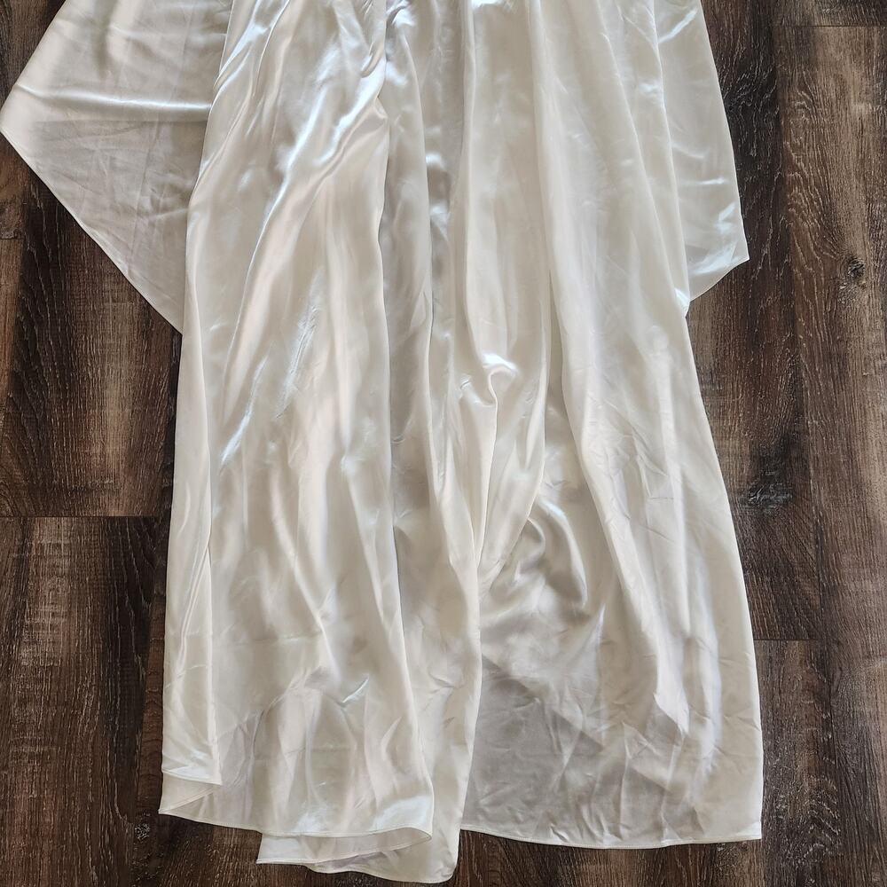 Retrofete White Train for Evalina Dress Size Large *Train Only* Bridal Bride - Picture 9 of 12